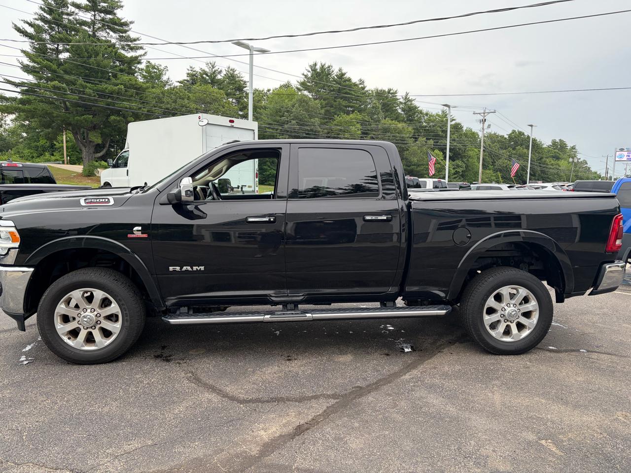RAM 2500 Laramie Crew Cab SWB 4WD 2022