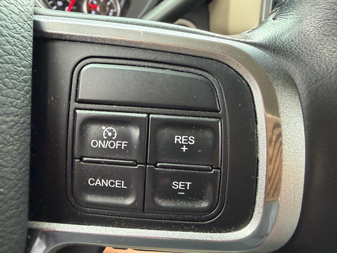 RAM 2500 Laramie Crew Cab SWB 4WD 2022