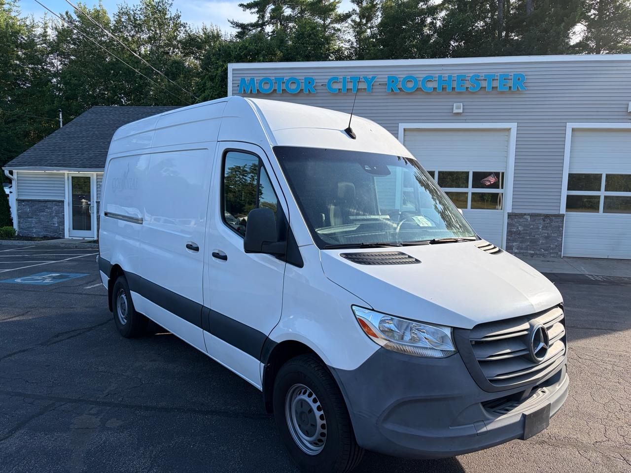 Mercedes-Benz Sprinter 2500 144-in. WB 2020
