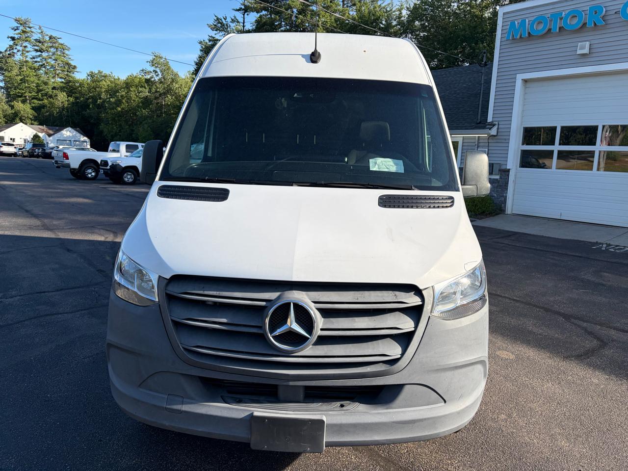 Mercedes-Benz Sprinter 2500 144-in. WB 2020