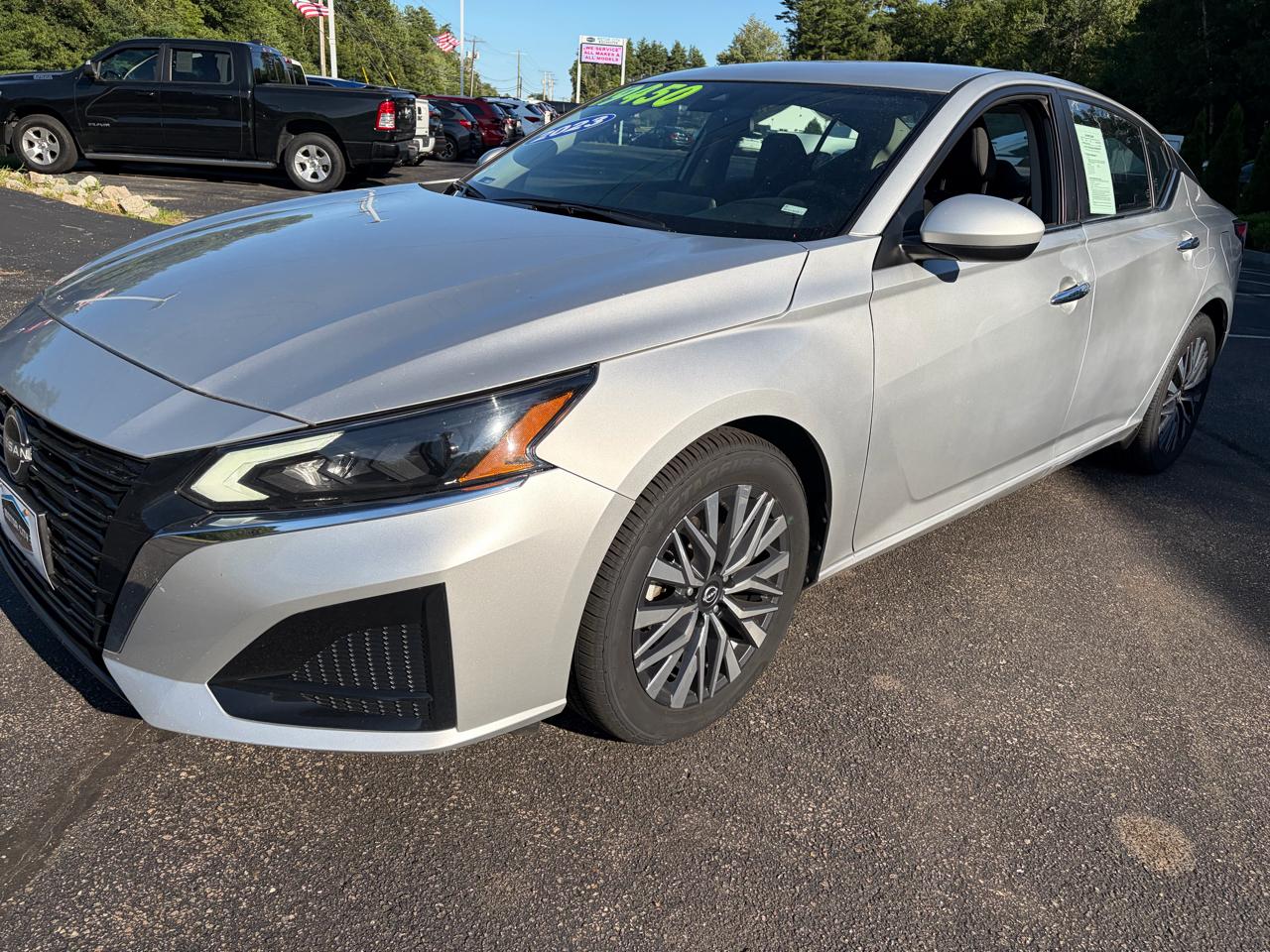 Nissan Altima 2.5 SV 2023