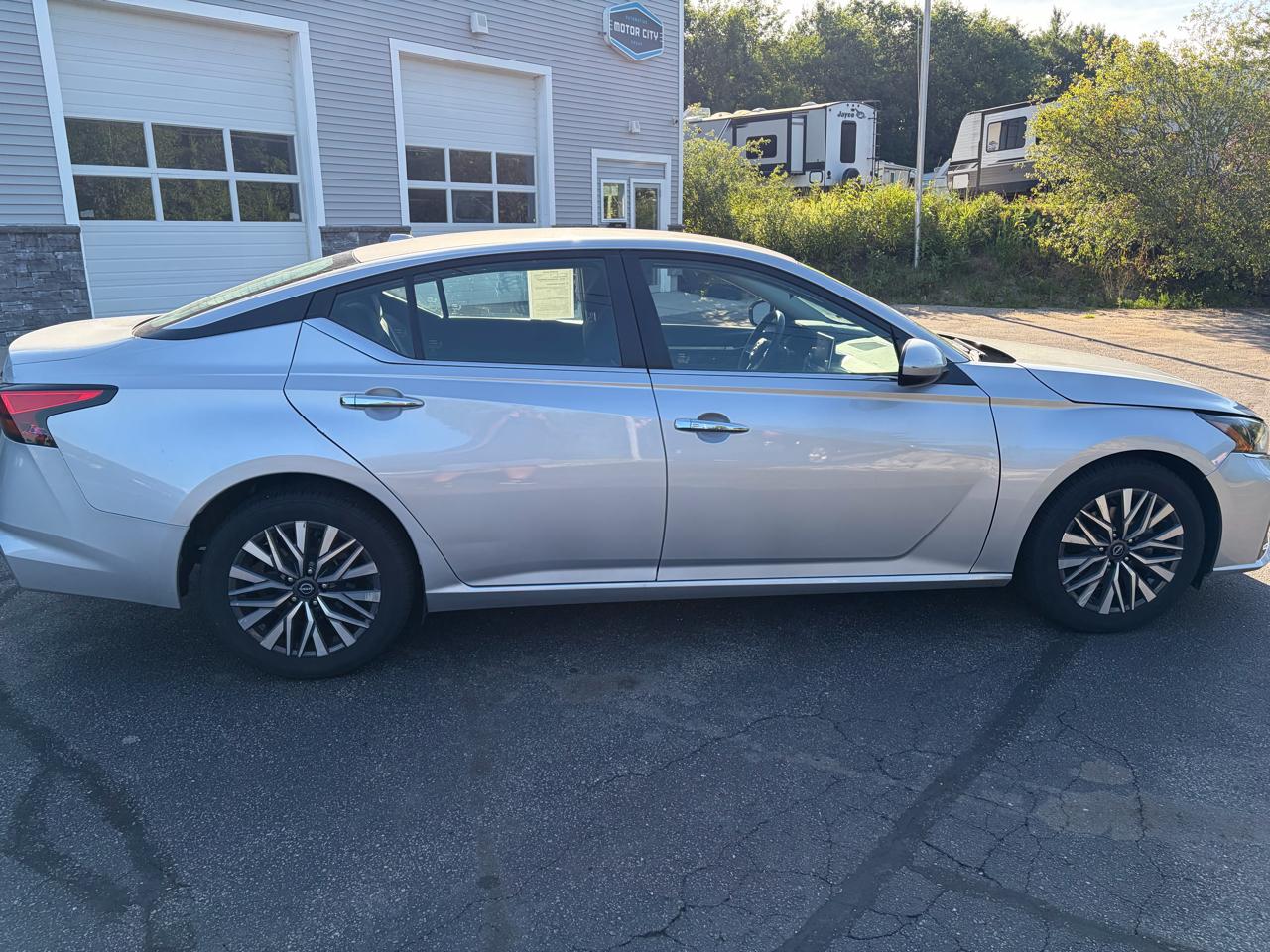 Nissan Altima 2.5 SV 2023
