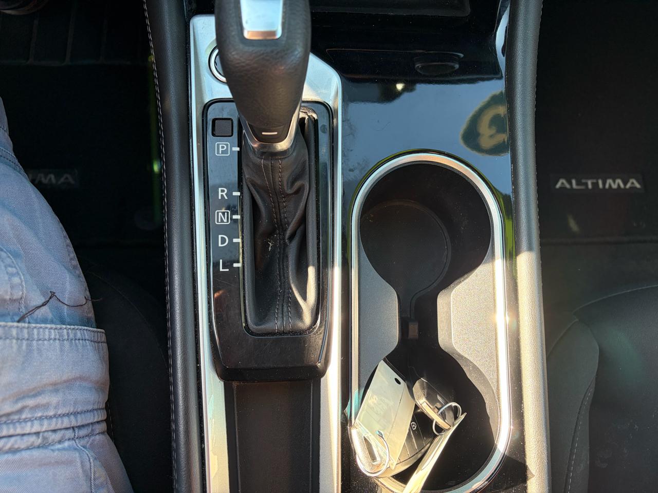 Nissan Altima 2.5 SV 2023