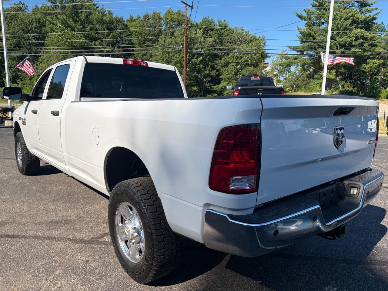 RAM 2500 Tradesman Crew Cab LWB 4WD 2016