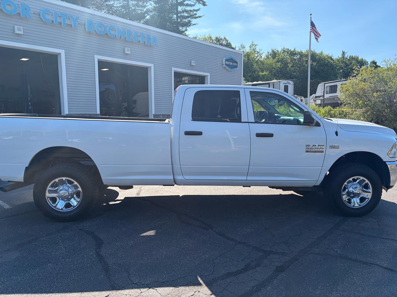RAM 2500 Tradesman Crew Cab LWB 4WD 2016