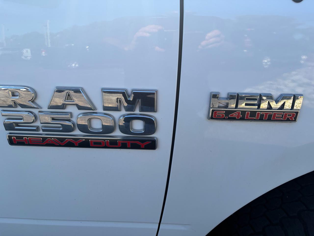 RAM 2500 Tradesman Crew Cab LWB 4WD 2016