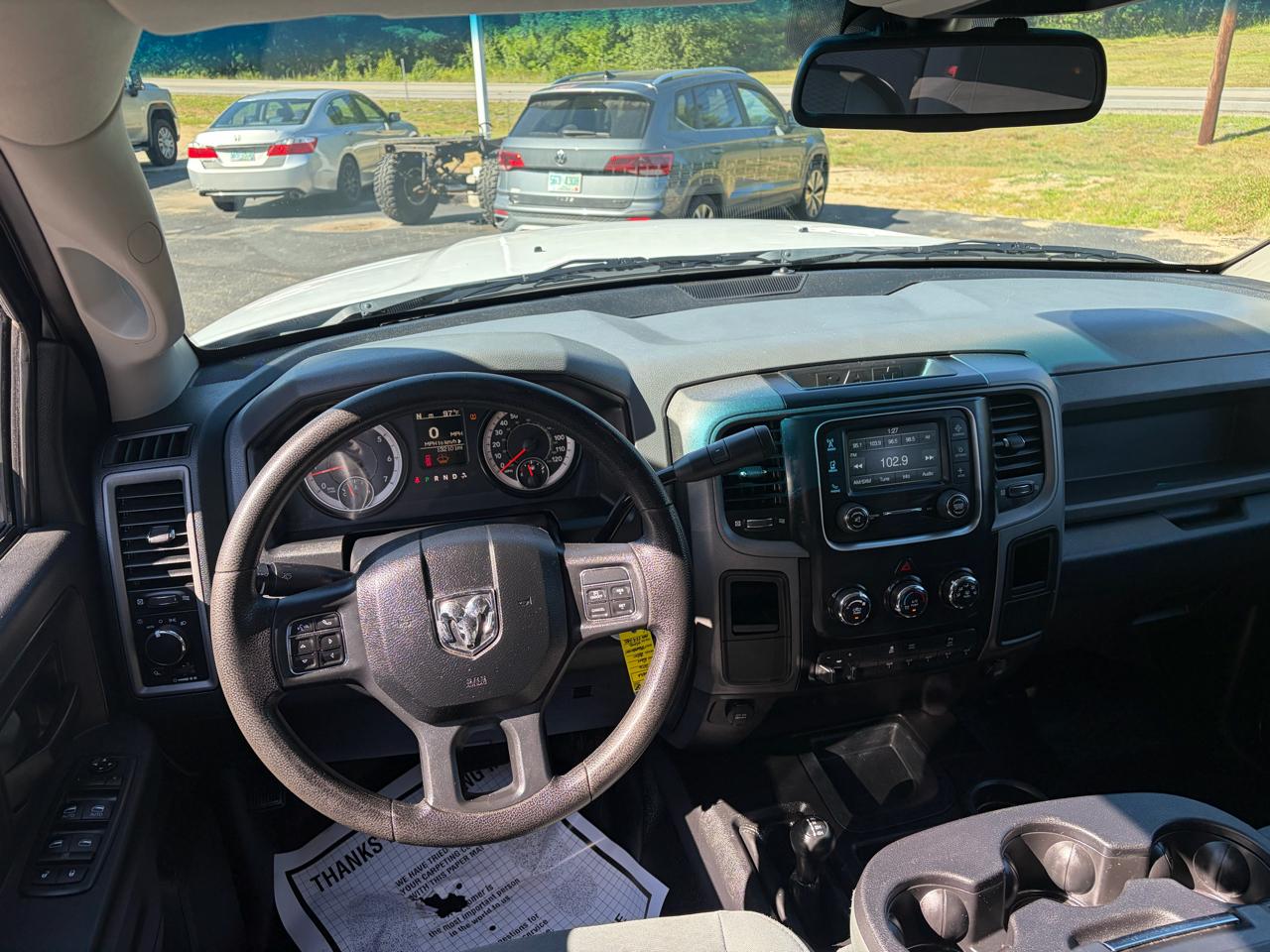 RAM 2500 Tradesman Crew Cab LWB 4WD 2016