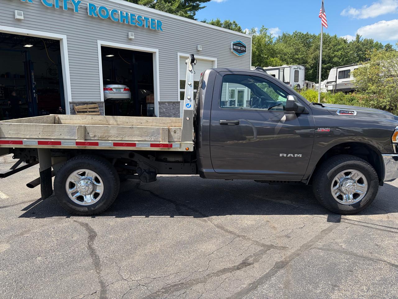 RAM 2500 Tradesman Regular Cab 4WD 2021