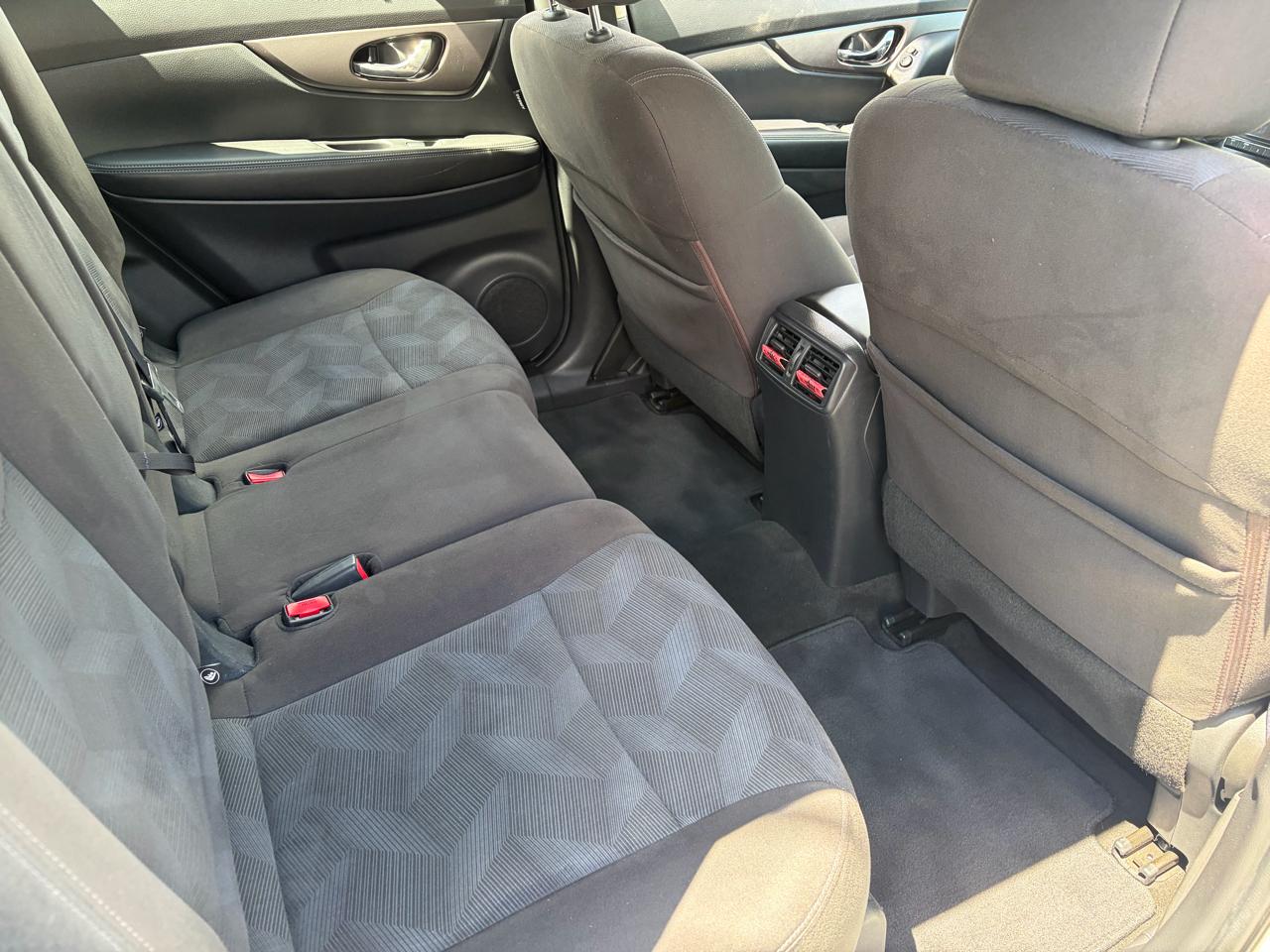 Nissan Rogue S AWD 2015
