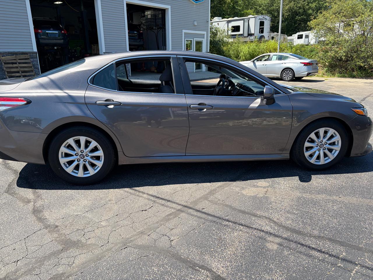 Toyota Camry LE 2018