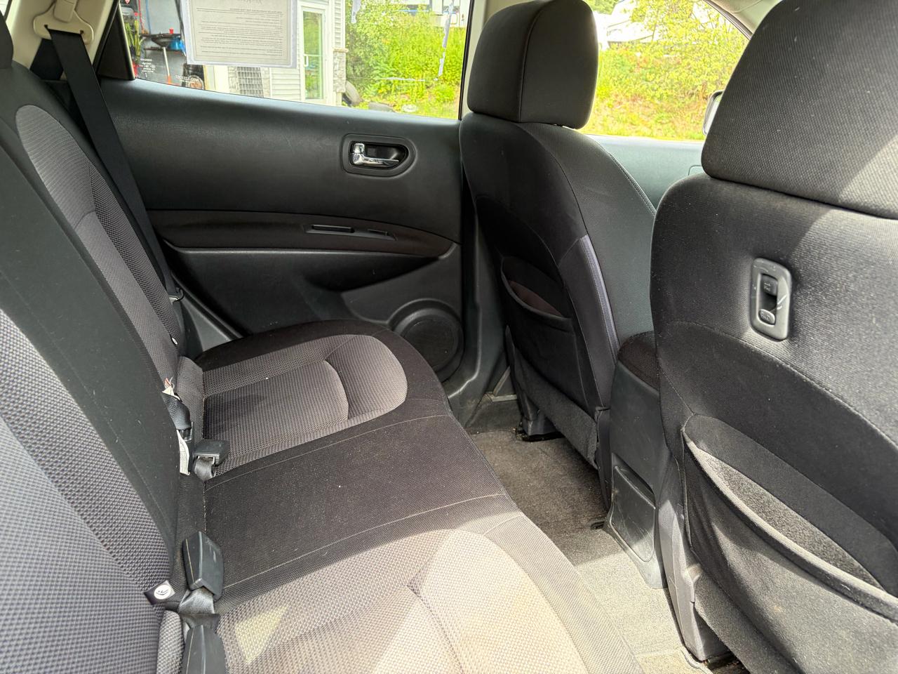 Nissan Rogue SV AWD 2013