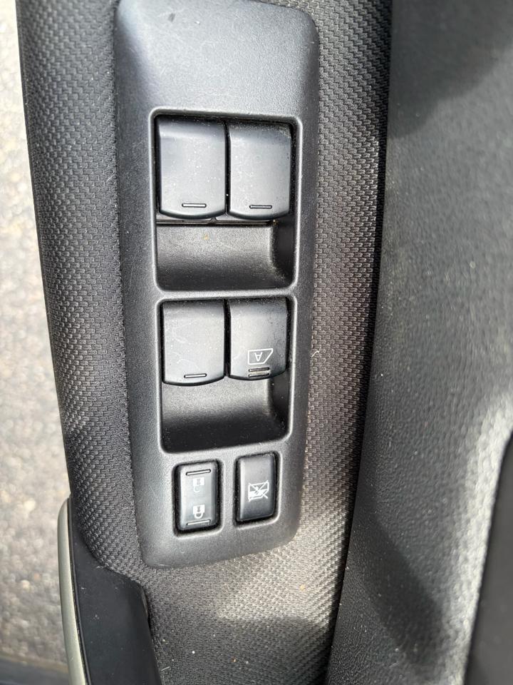 Nissan Rogue SV AWD 2013