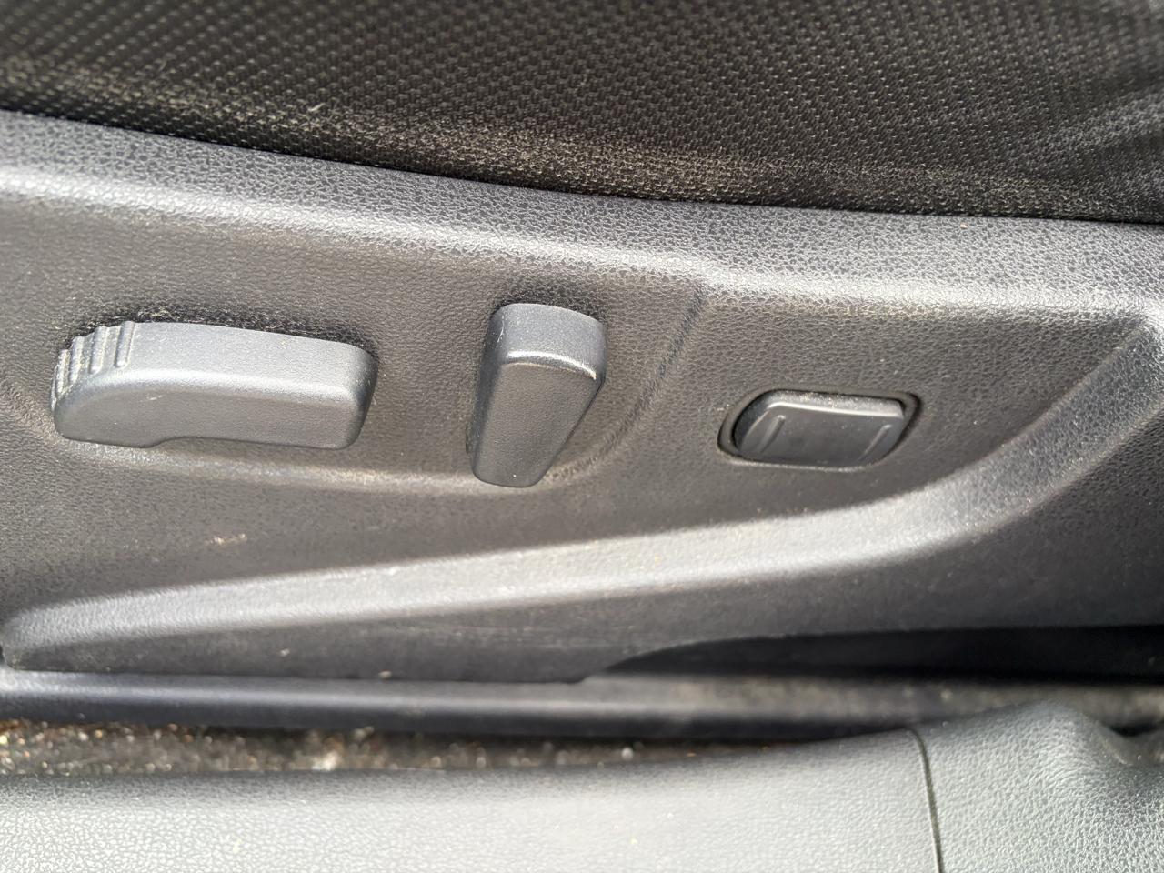 Nissan Rogue SV AWD 2013