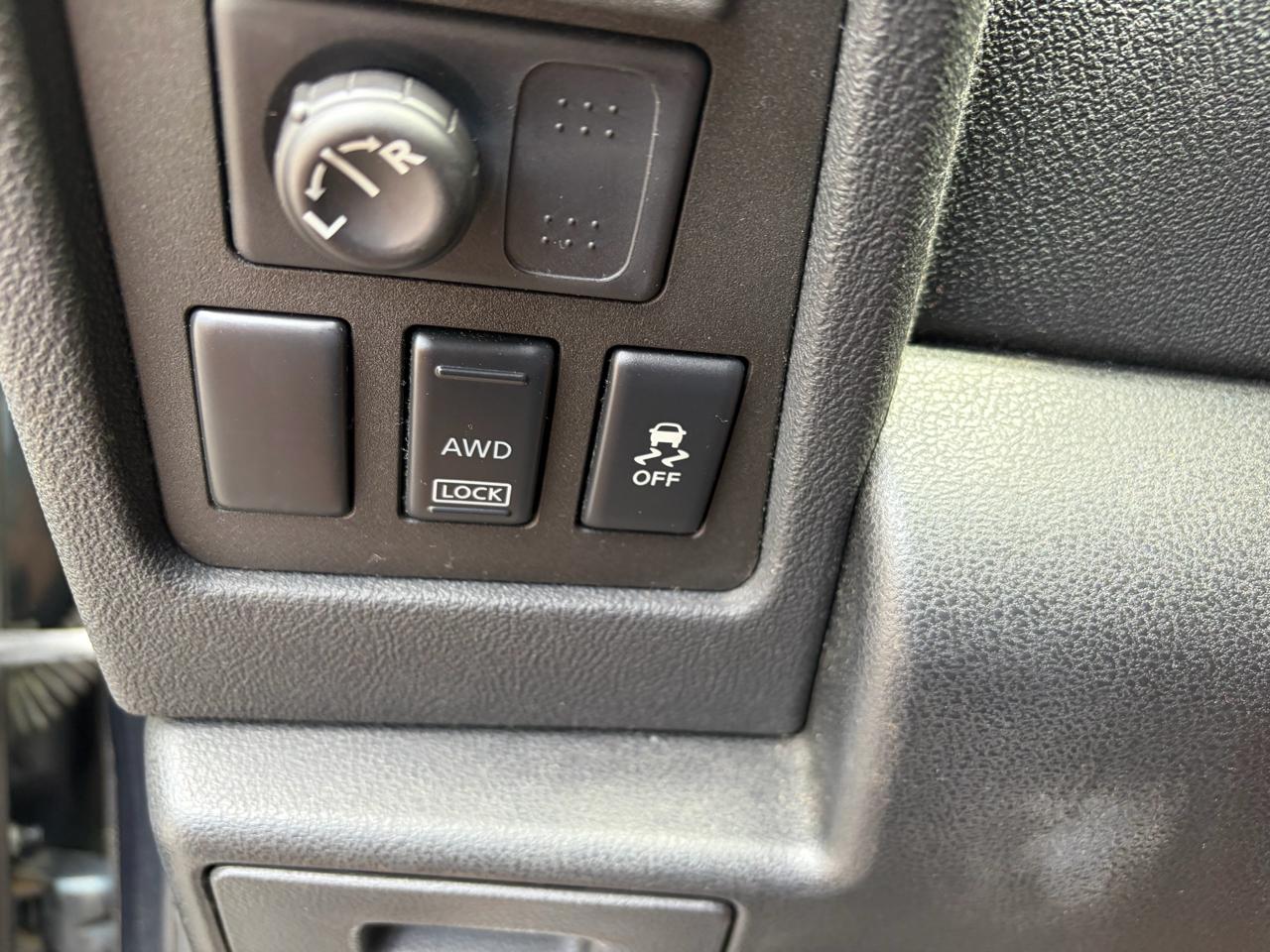 Nissan Rogue SV AWD 2013