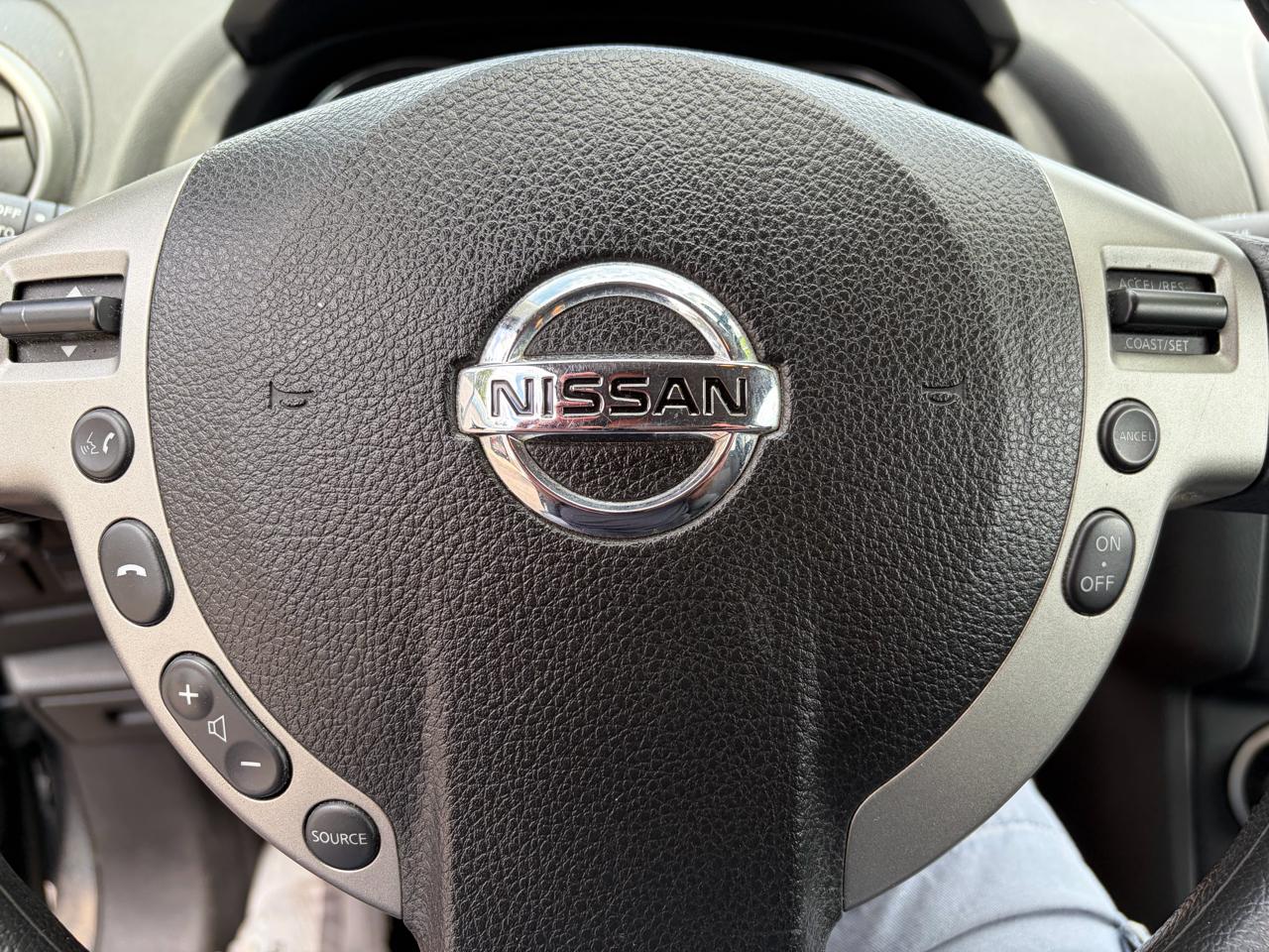 Nissan Rogue SV AWD 2013