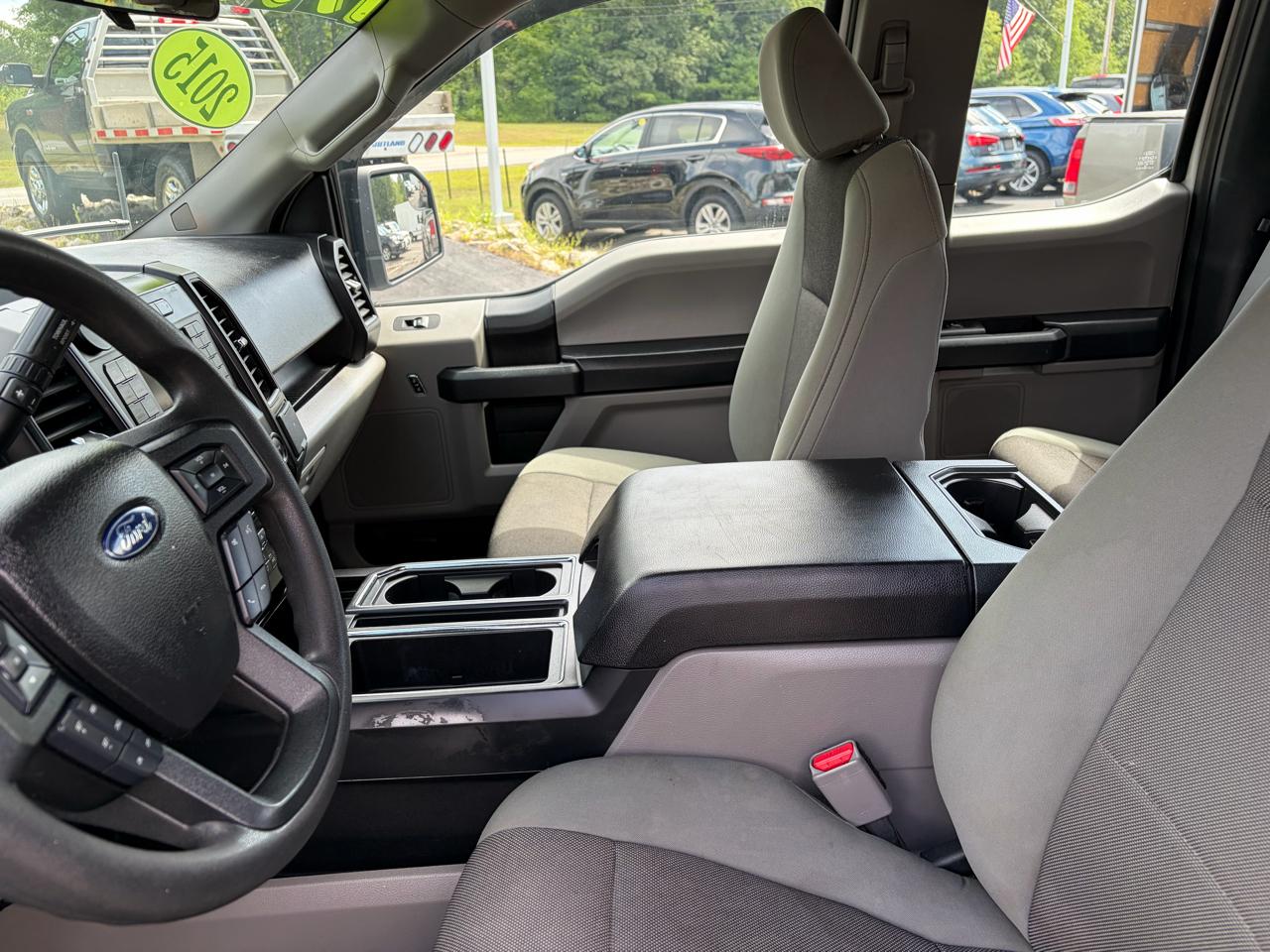 Ford F-150 XL SuperCab 8-ft. Bed 4WD 2015