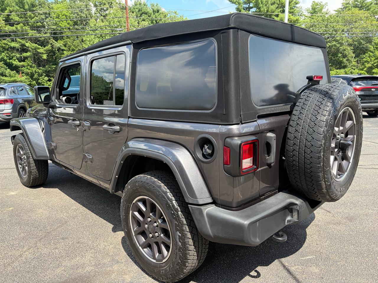 Jeep Wrangler Unlimited Sport 2021
