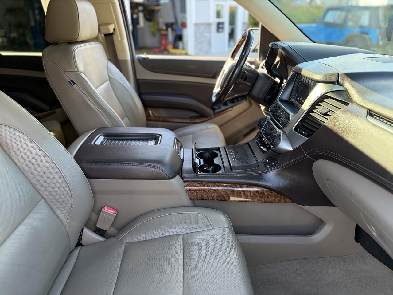 Chevrolet Suburban Premier 4WD 2019