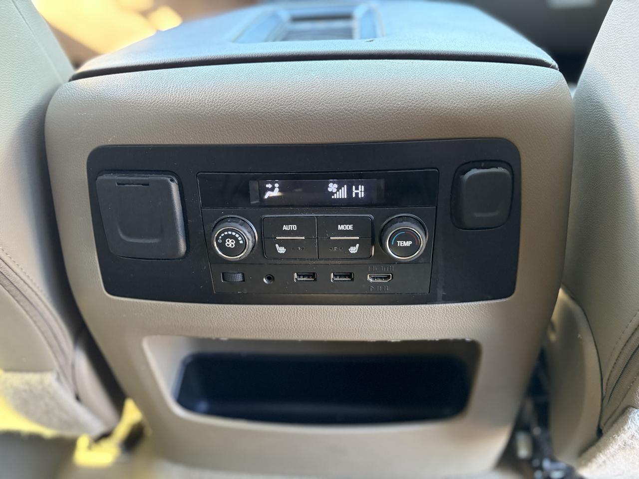 Chevrolet Suburban Premier 4WD 2019