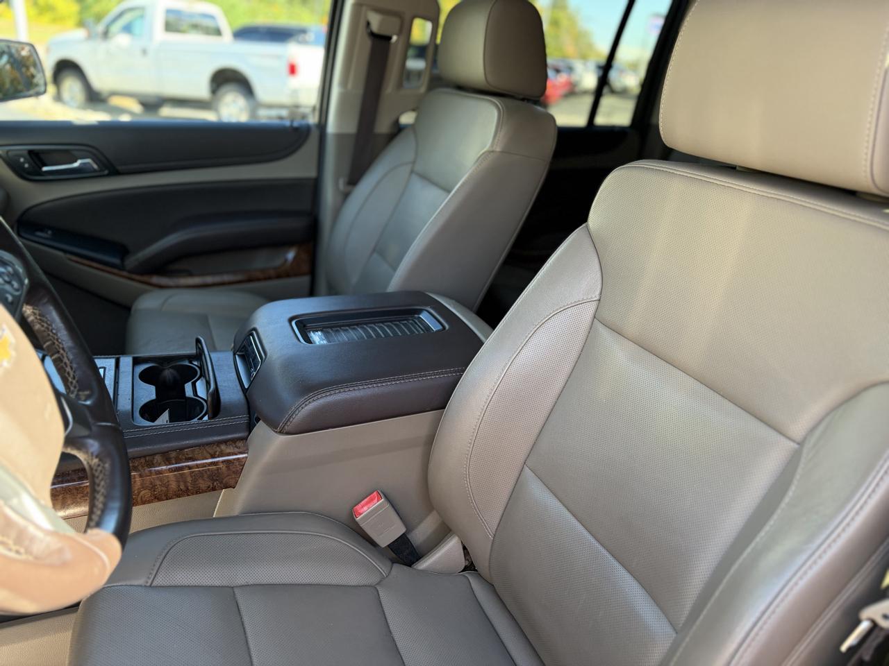 Chevrolet Suburban Premier 4WD 2019