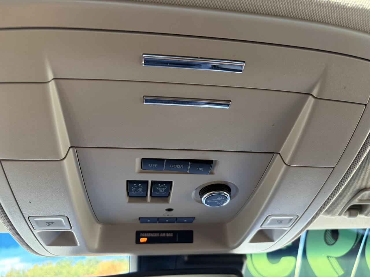 Chevrolet Suburban Premier 4WD 2019