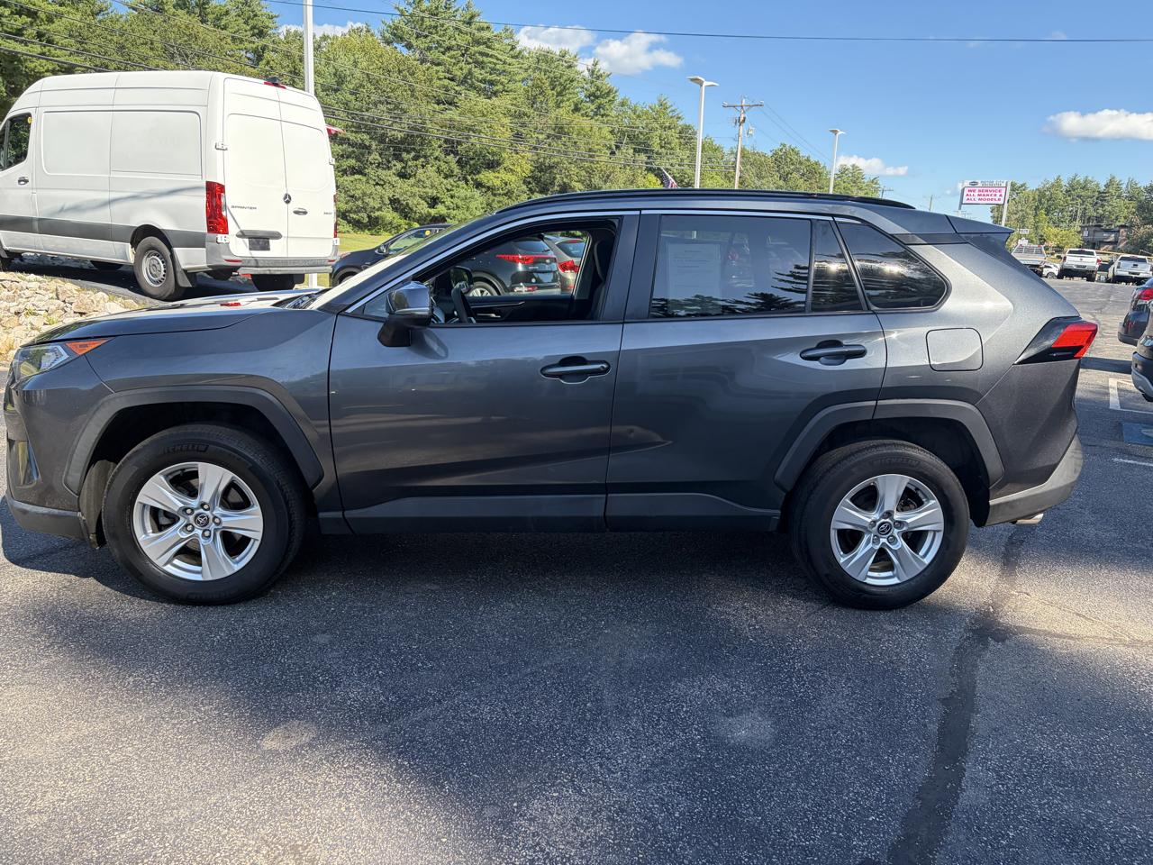 Toyota RAV4 XLE AWD 2020