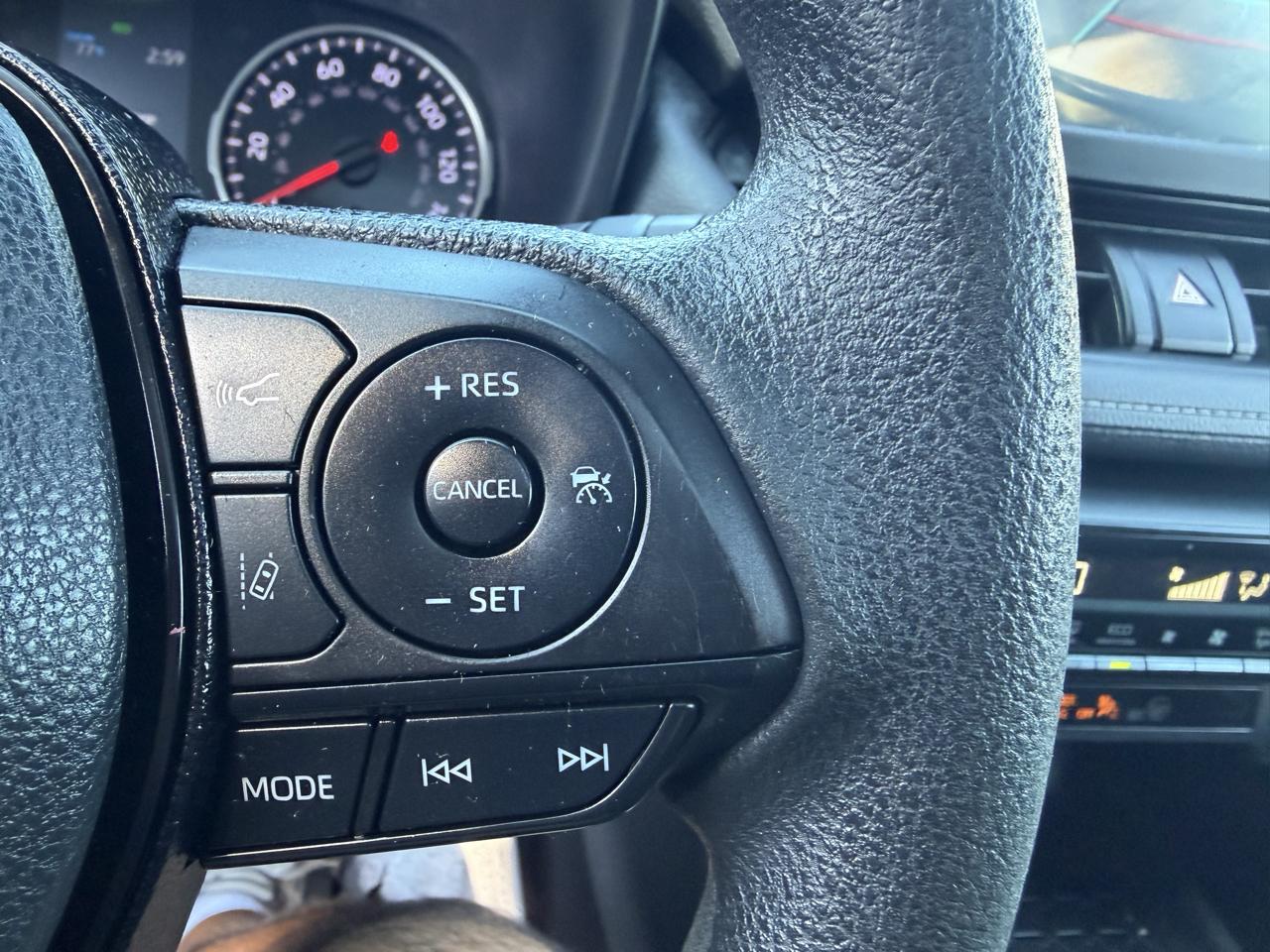 Toyota RAV4 XLE AWD 2020