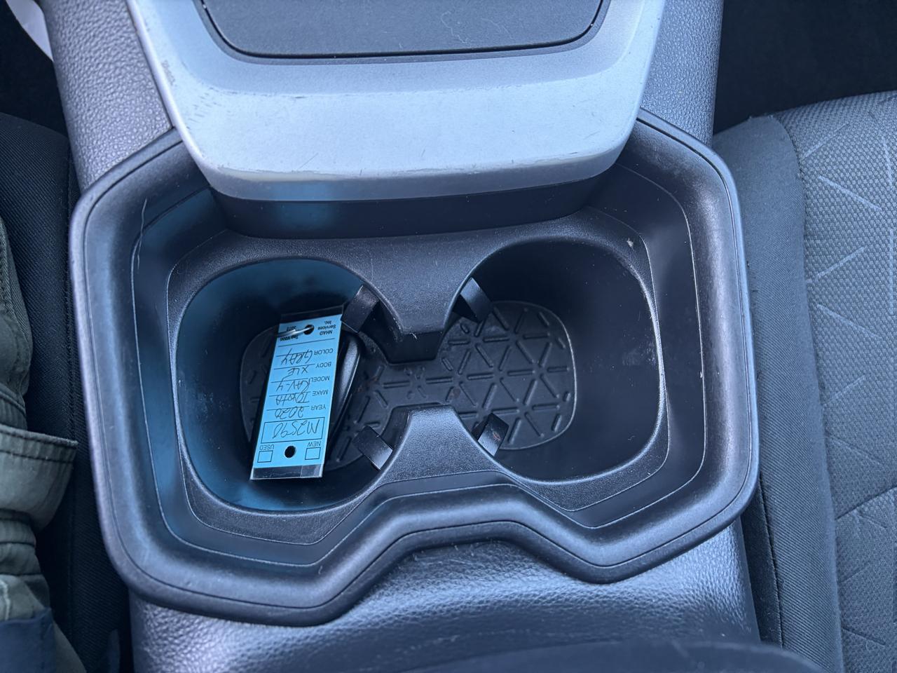 Toyota RAV4 XLE AWD 2020