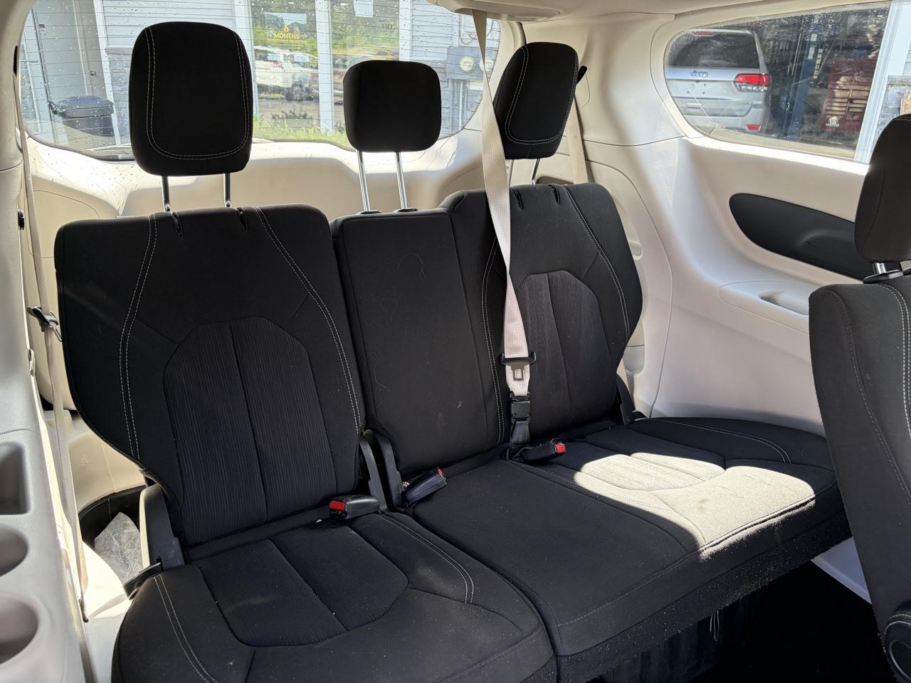 Chrysler Voyager LX 2023