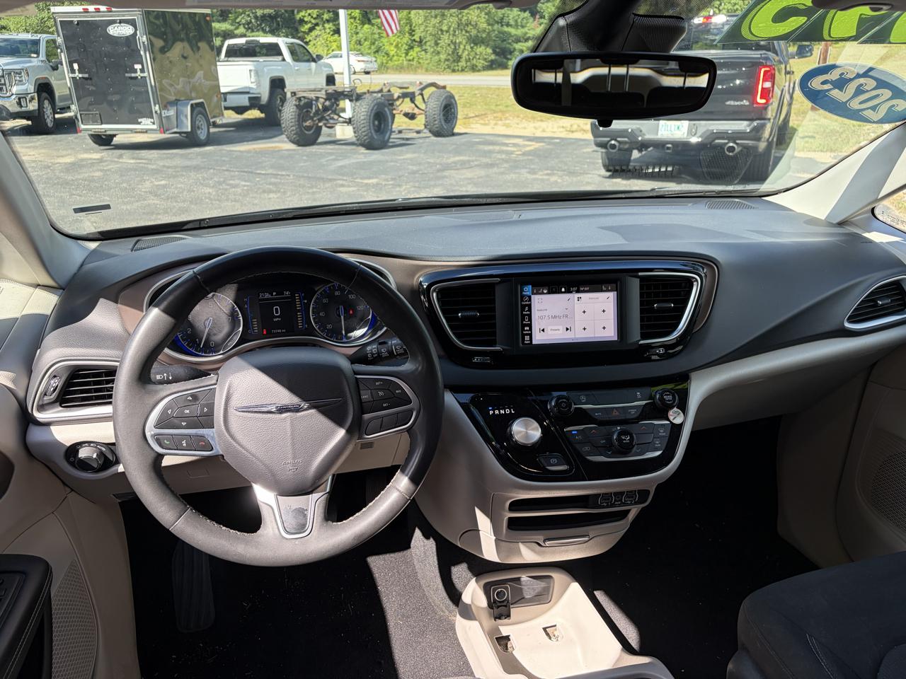 Chrysler Voyager LX 2023