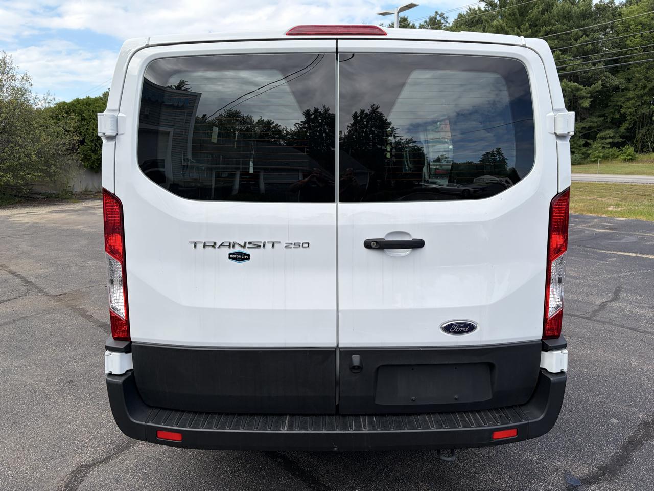 Ford Transit 250 Van 2025