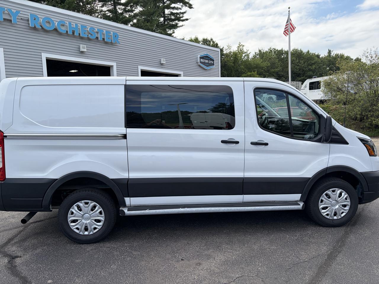 Ford Transit 250 Van 2025