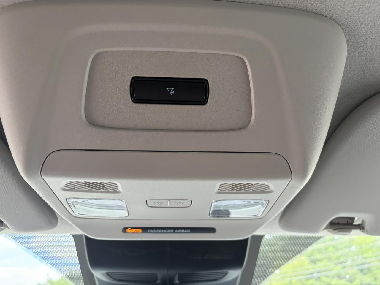 Ford Transit 250 Van 2025