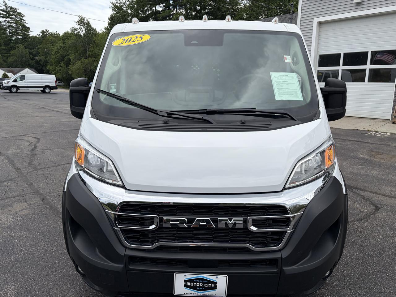 RAM Promaster 2500 Low Roof 2025