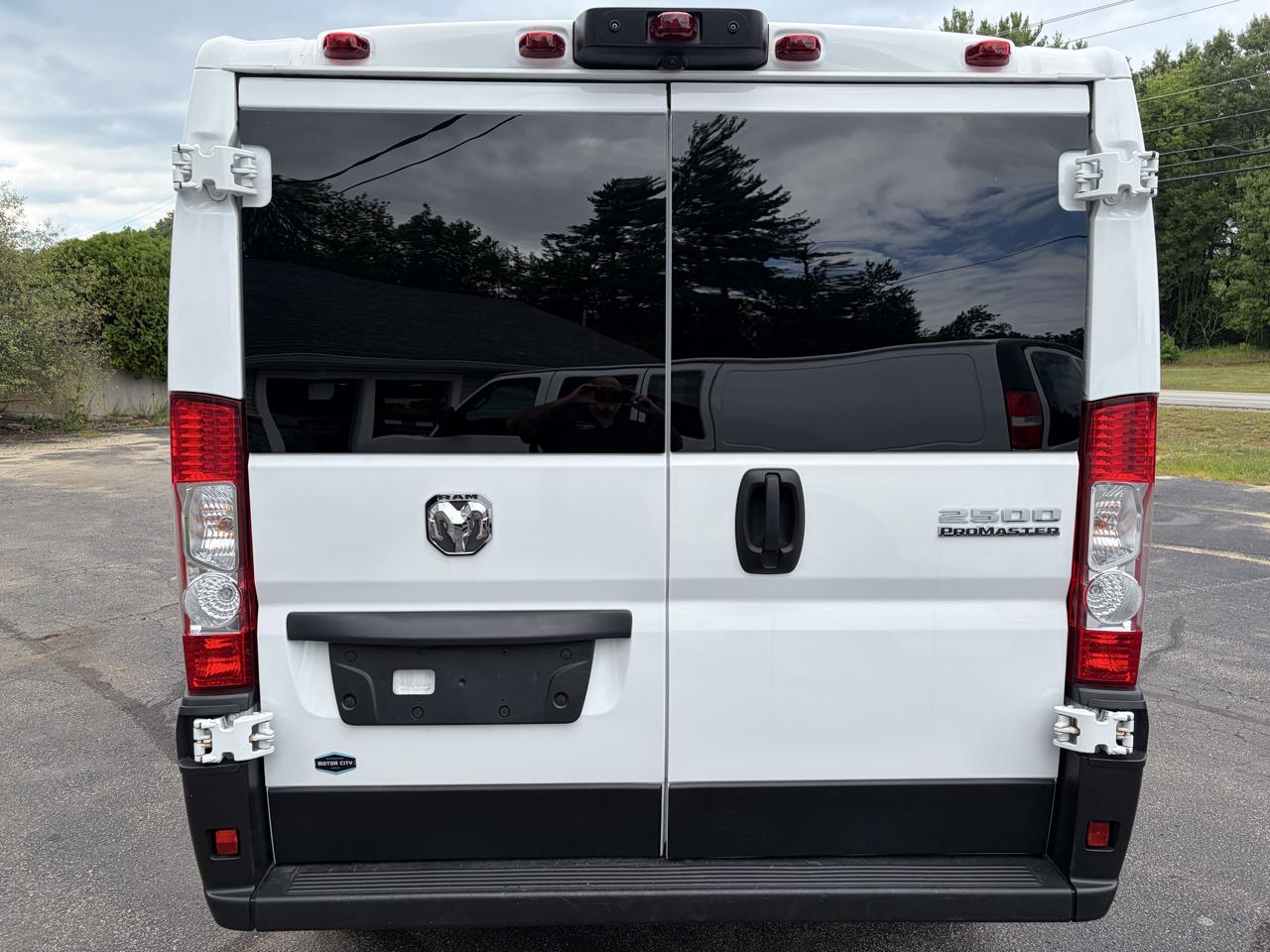 RAM Promaster 2500 Low Roof 2025