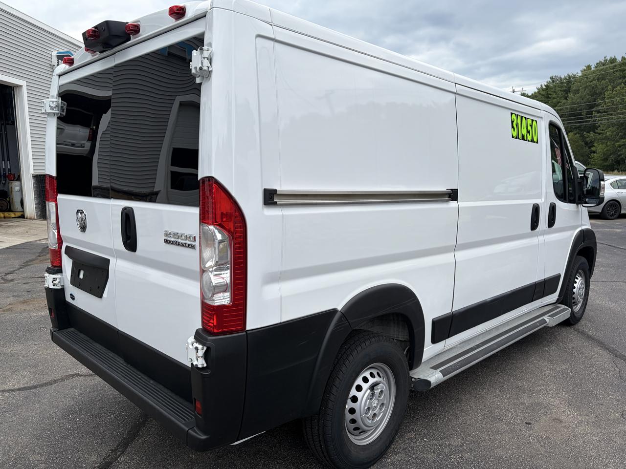 RAM Promaster 2500 Low Roof 2025