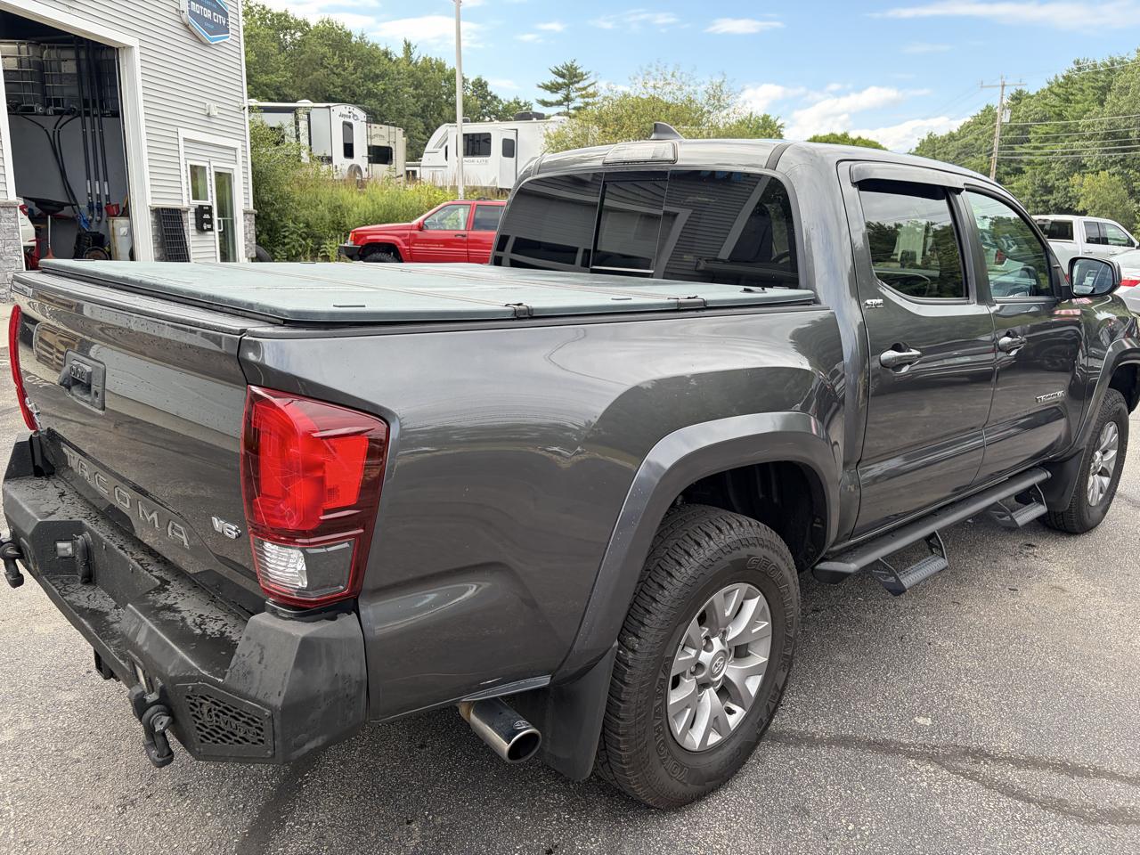 Toyota Tacoma SR5 Double Cab Long Bed V6 6AT 4WD 2019