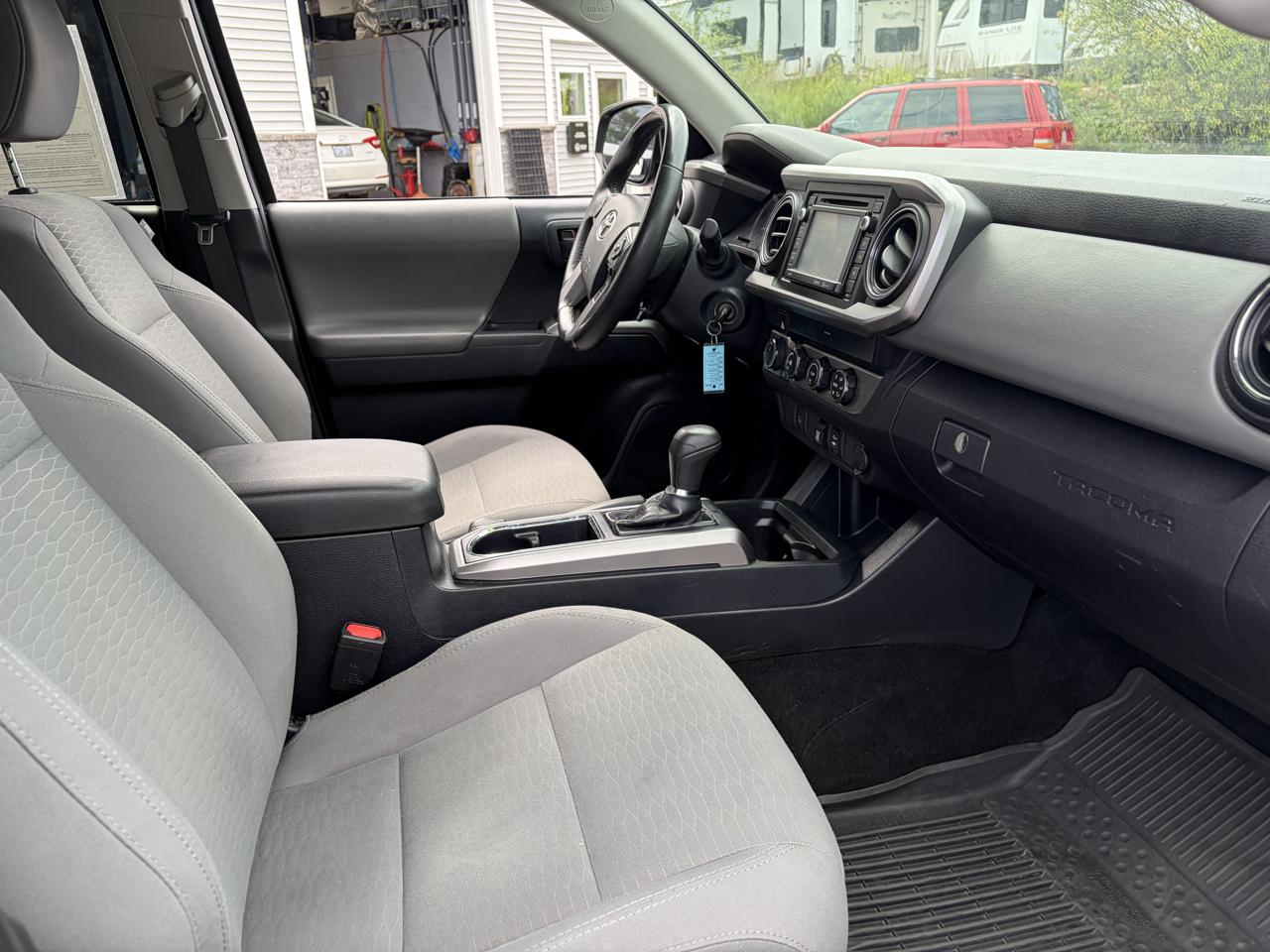 Toyota Tacoma SR5 Double Cab Long Bed V6 6AT 4WD 2019