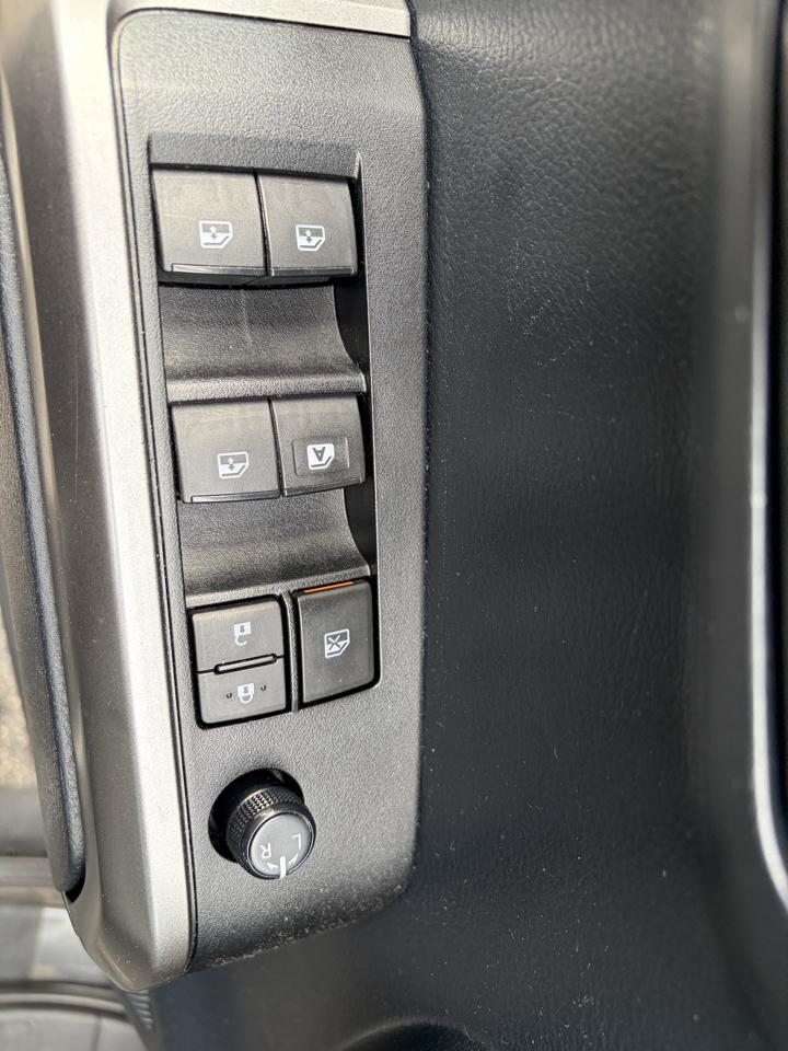 Toyota Tacoma SR5 Double Cab Long Bed V6 6AT 4WD 2019