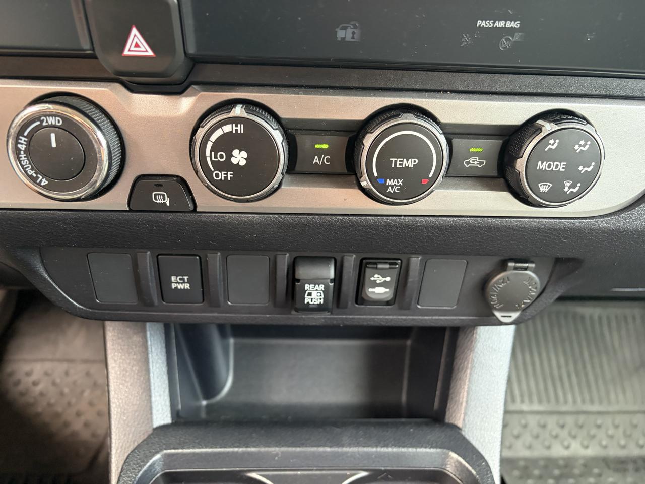 Toyota Tacoma SR5 Double Cab Long Bed V6 6AT 4WD 2019
