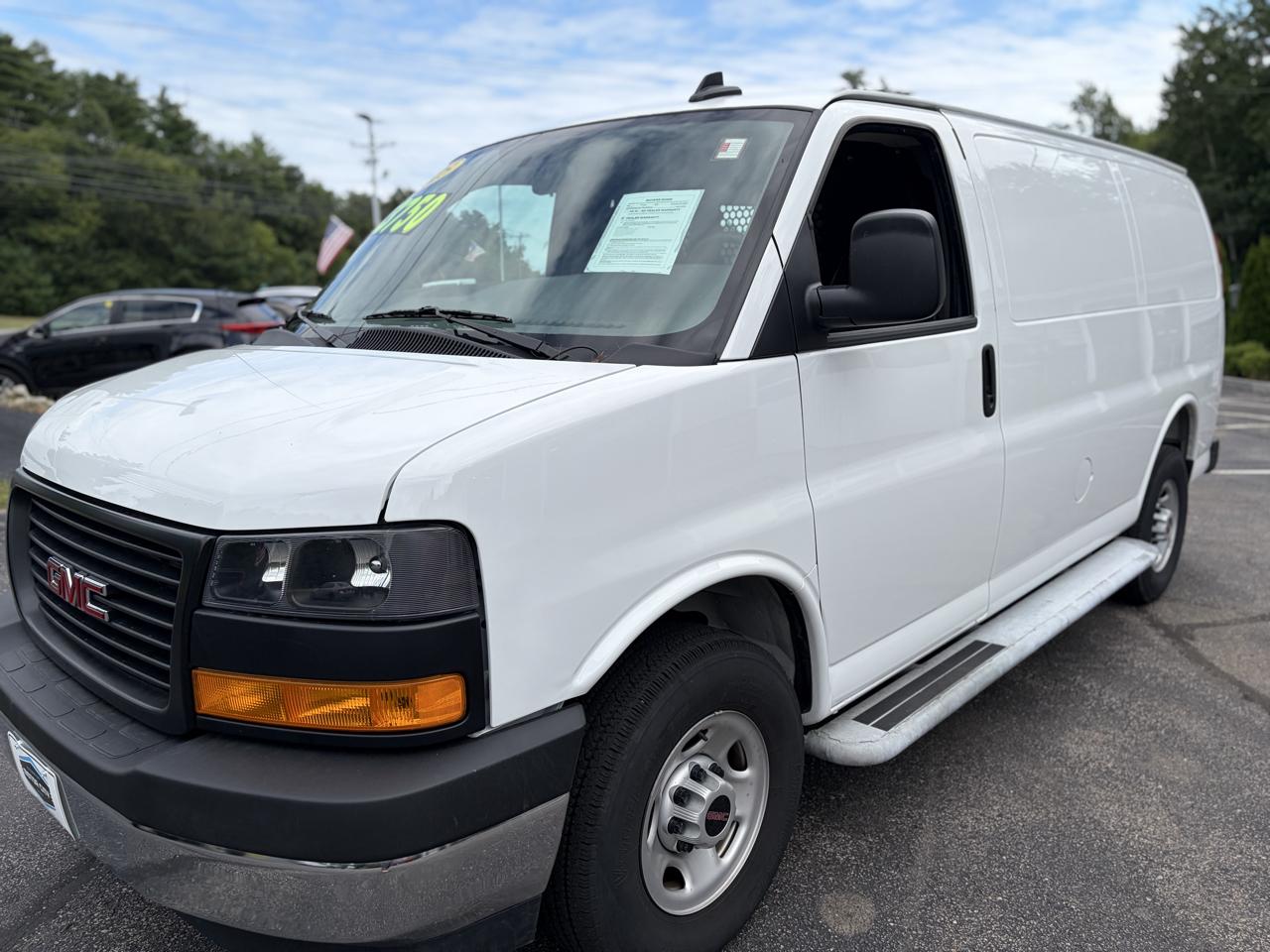 GMC Savana G2500 Cargo 2025