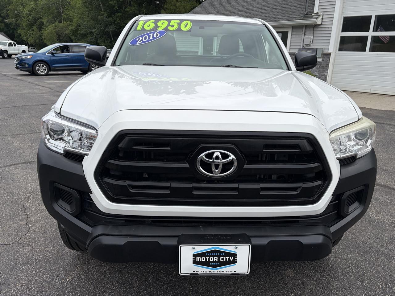 Toyota Tacoma SR5 Access Cab I4 6AT 2WD 2016