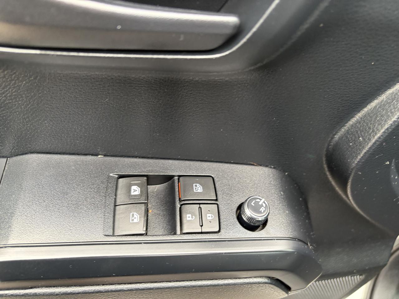 Toyota Tacoma SR5 Access Cab I4 6AT 2WD 2016