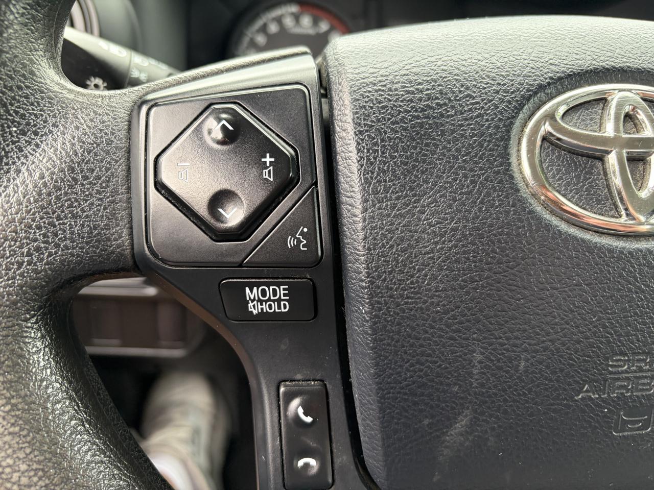 Toyota Tacoma SR5 Access Cab I4 6AT 2WD 2016