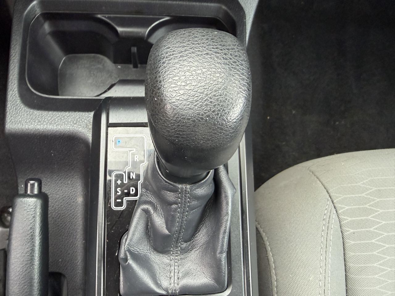Toyota Tacoma SR5 Access Cab I4 6AT 2WD 2016