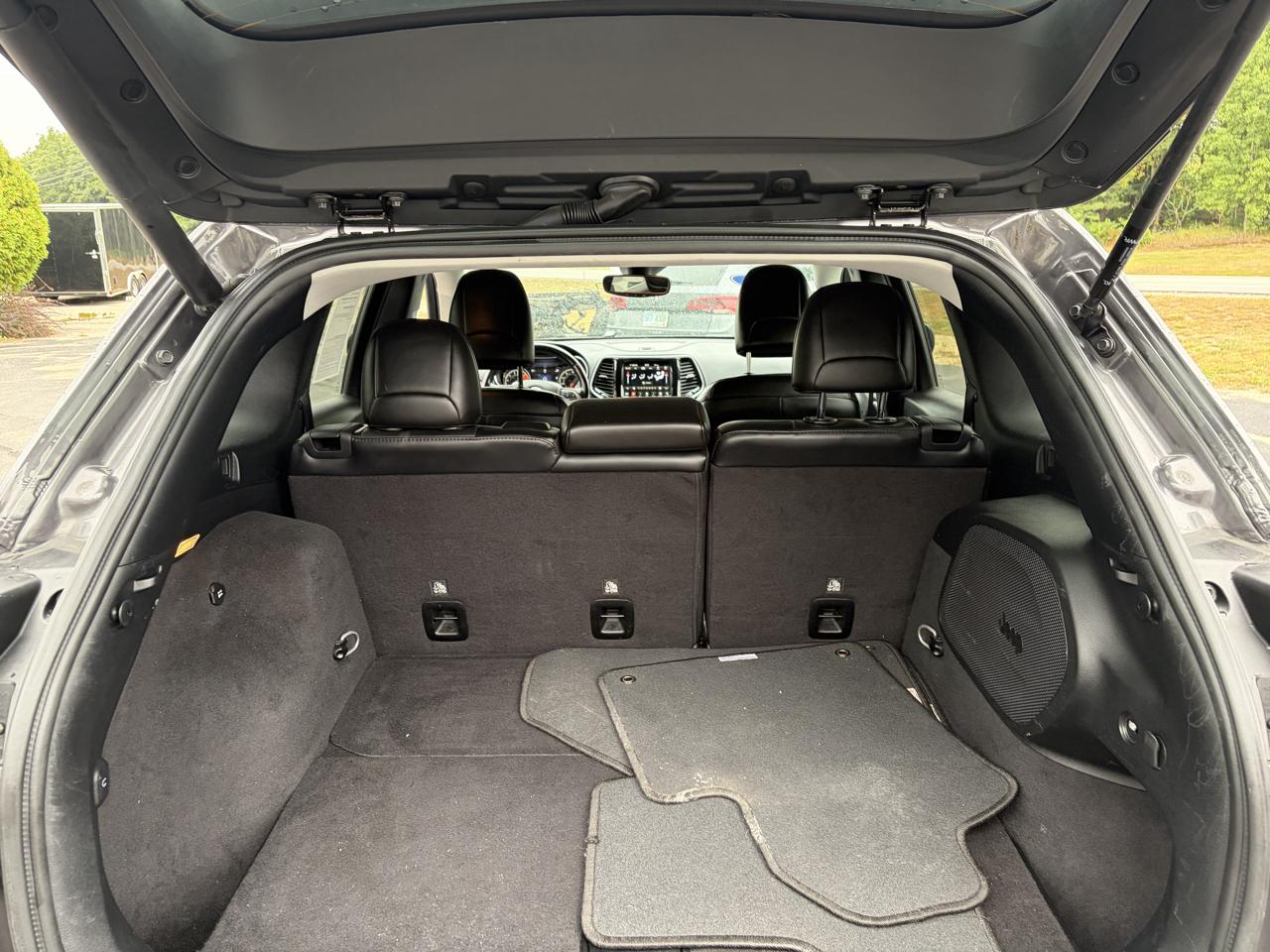 Jeep Cherokee Limited 4WD 2021