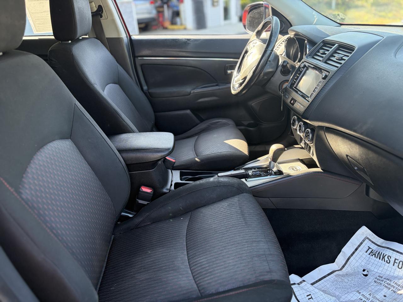 Mitsubishi Outlander Sport 2.0 ES 4WD CVT 2018