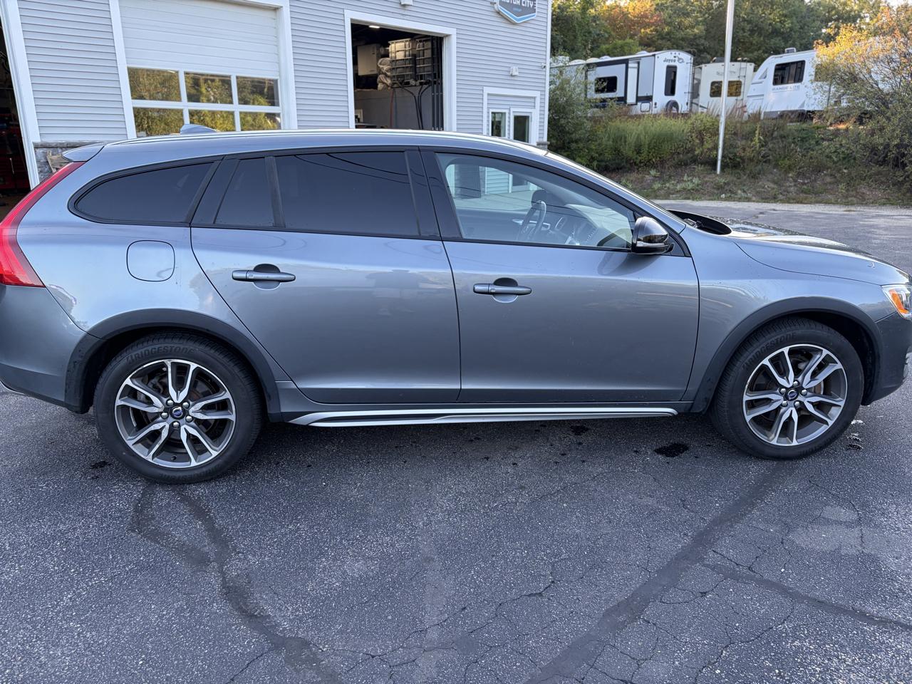 Volvo V60 Cross Country T5 2016