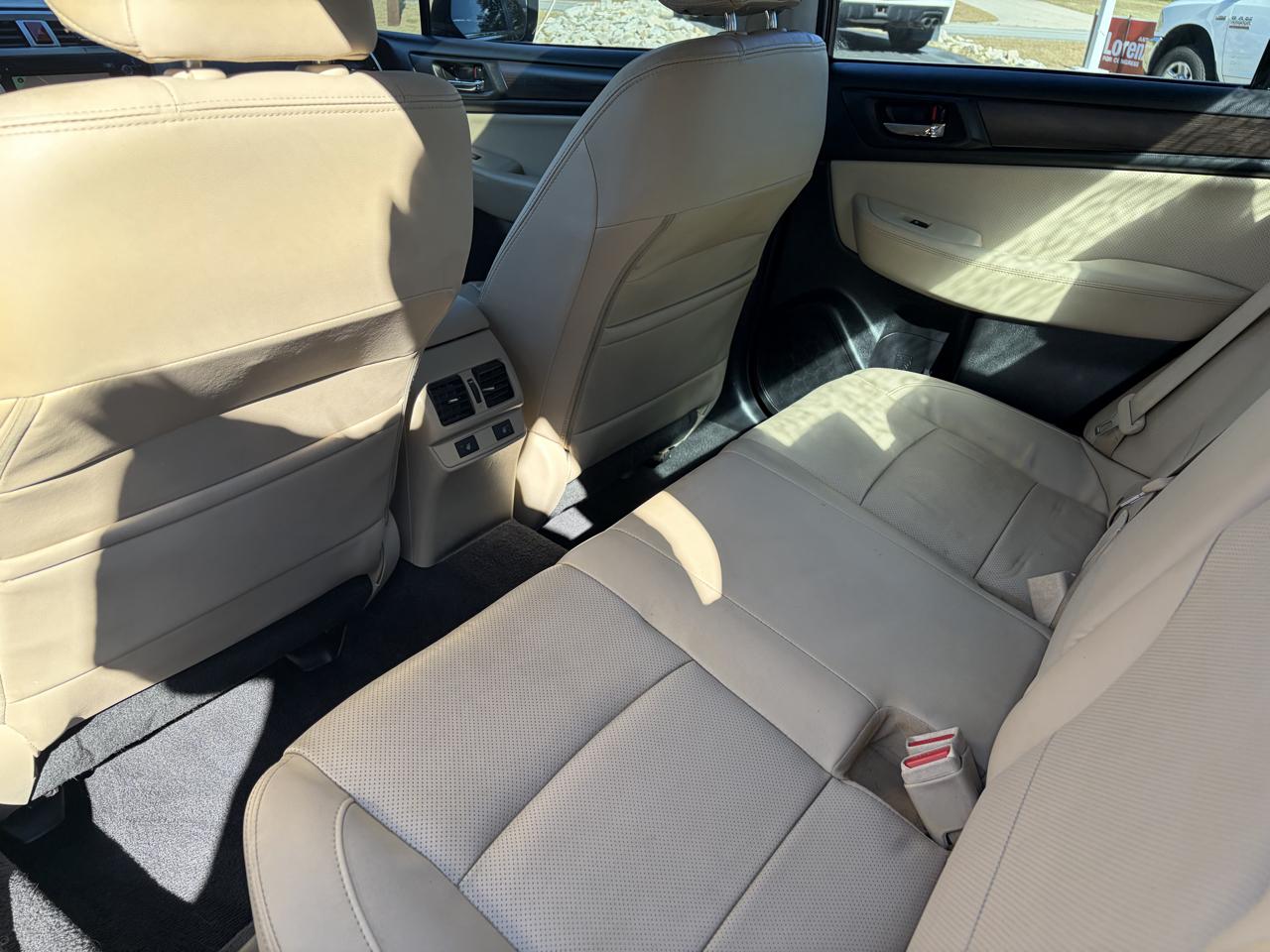 Subaru Legacy 3.6R Limited 2017