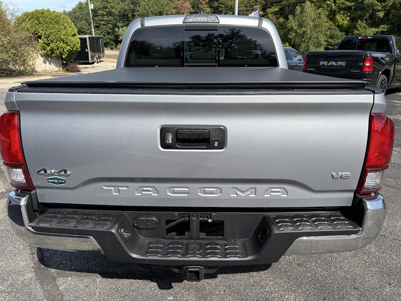 Toyota Tacoma SR5 Double Cab Long Bed V6 6AT 4WD 2018